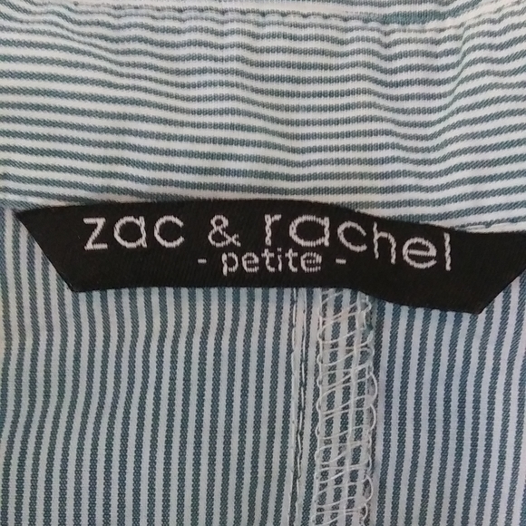 Women's long sleeve button down top - Picture 2 of 4